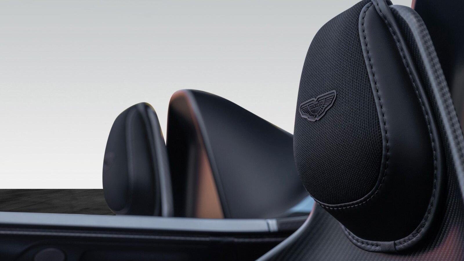 V12 SPEEDSTER "MAVERICK EDITION"