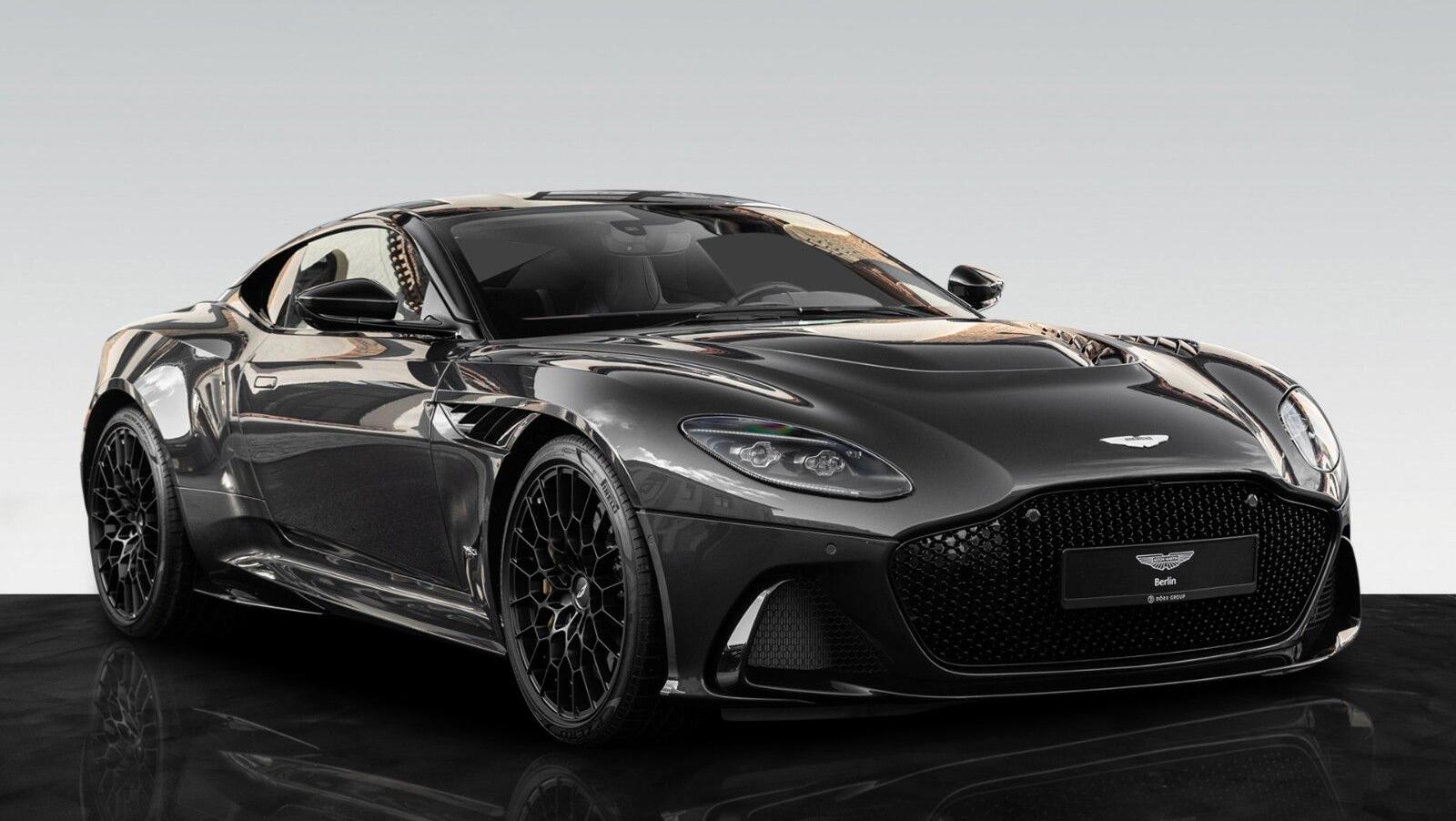 DBS 770 Ultimate Coupe | Titanium  Exhaust