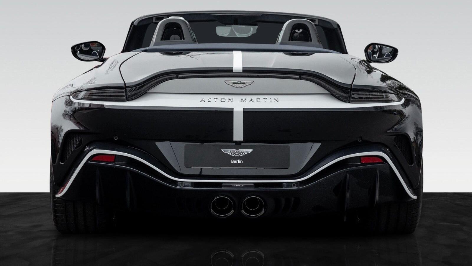 V12 Vantage Roadster | Q - Einzelst&uuml;ck | Blue CF