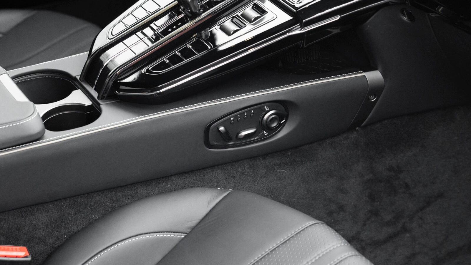 Vantage MY25 | Bowers & Wilkins Audio