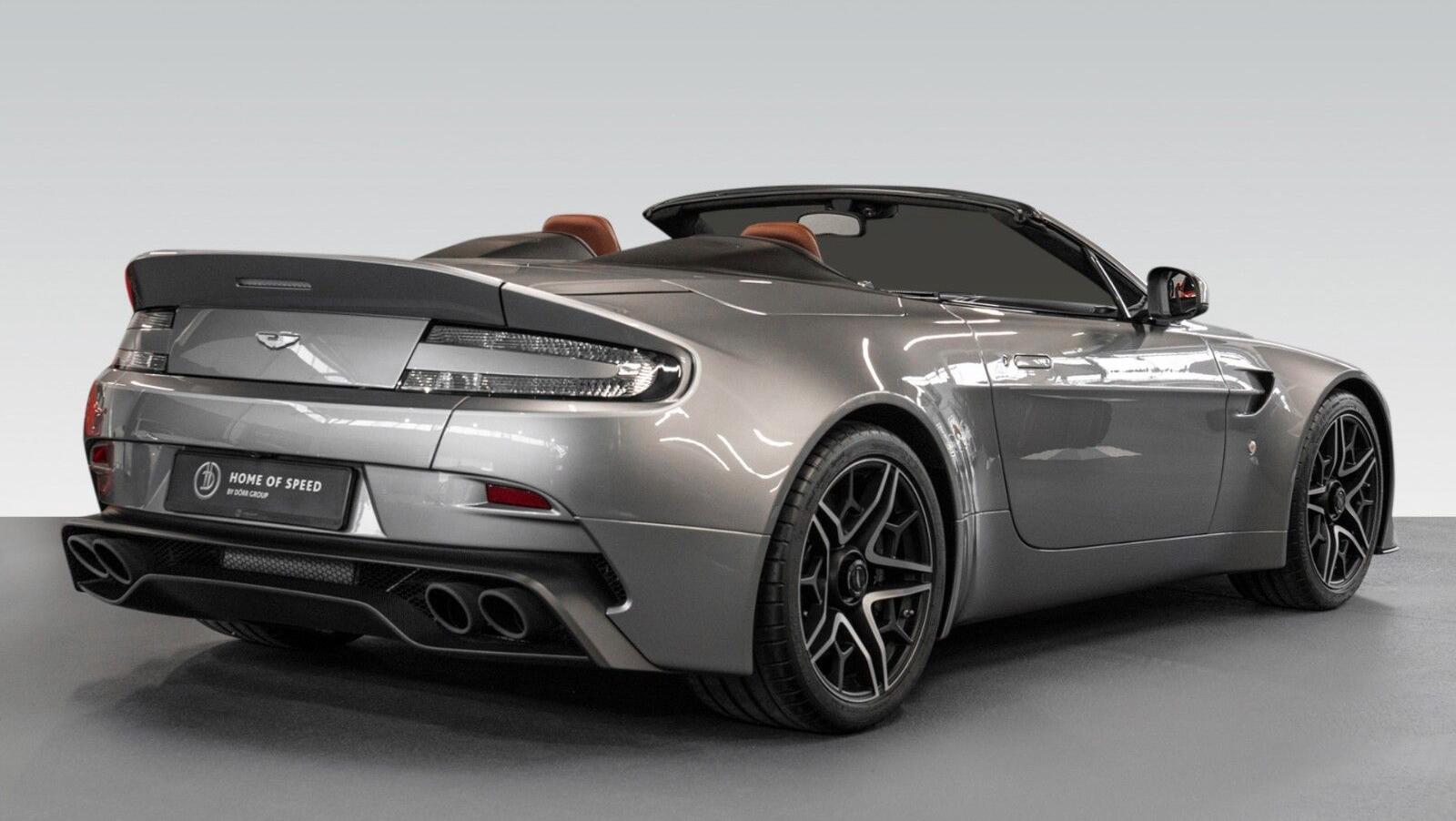 V12 Vantage V600 | 1 of 7