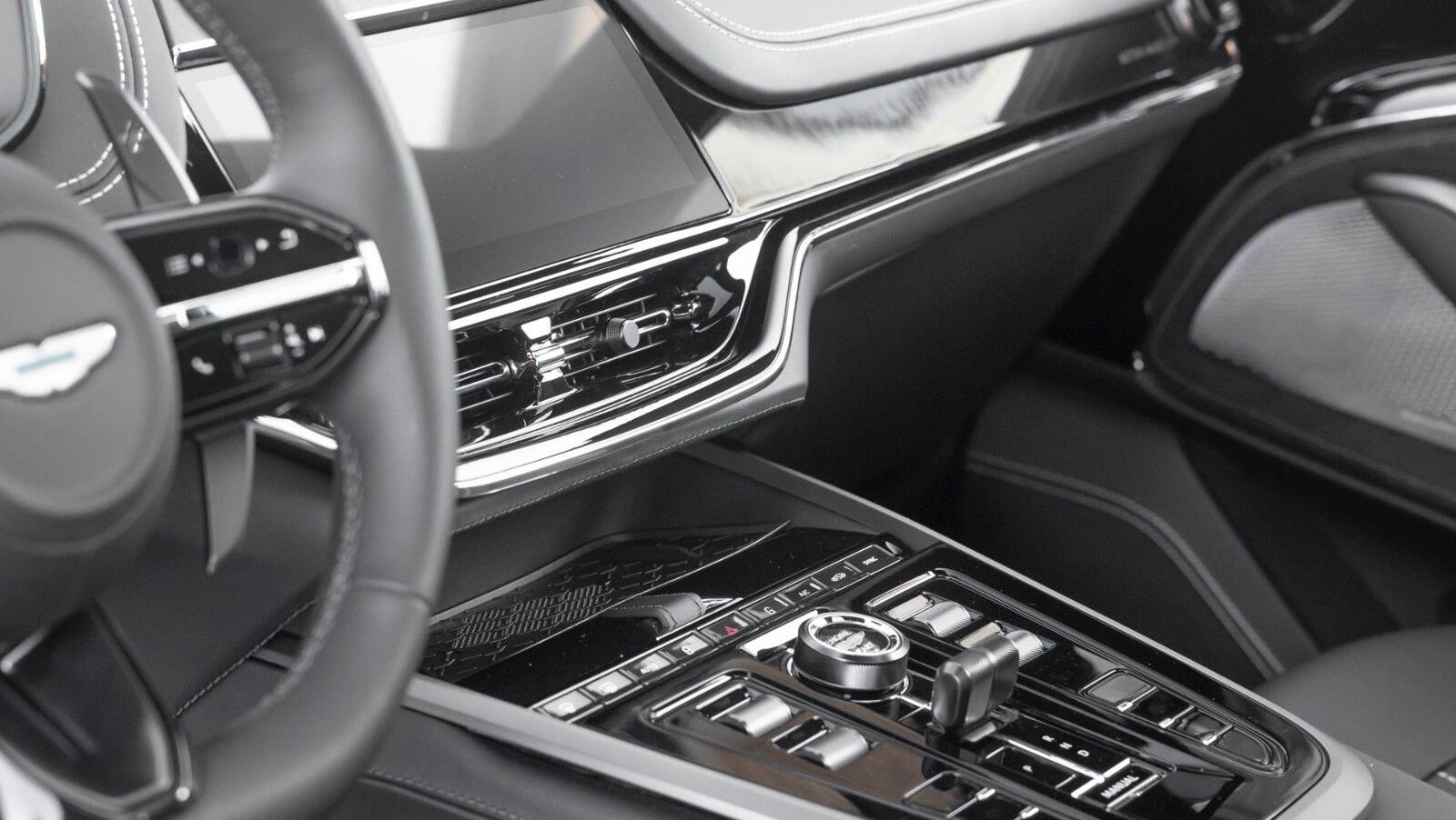 DBX707 | Remote Heat | Signature Paint