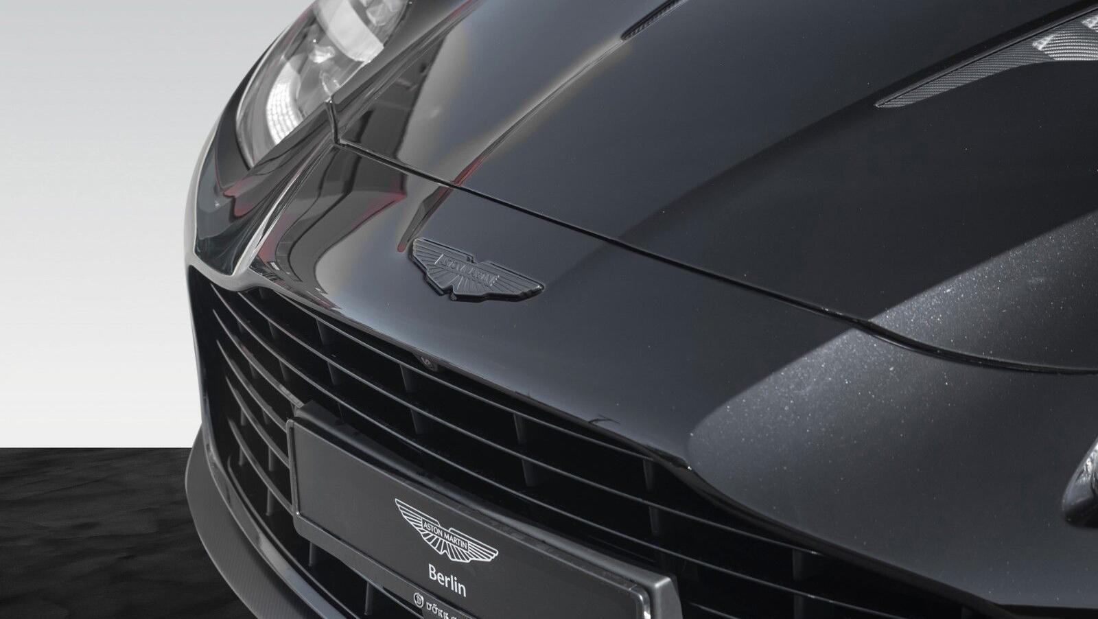 Vanquish | Full Satin Carbon | Titan Auspuff