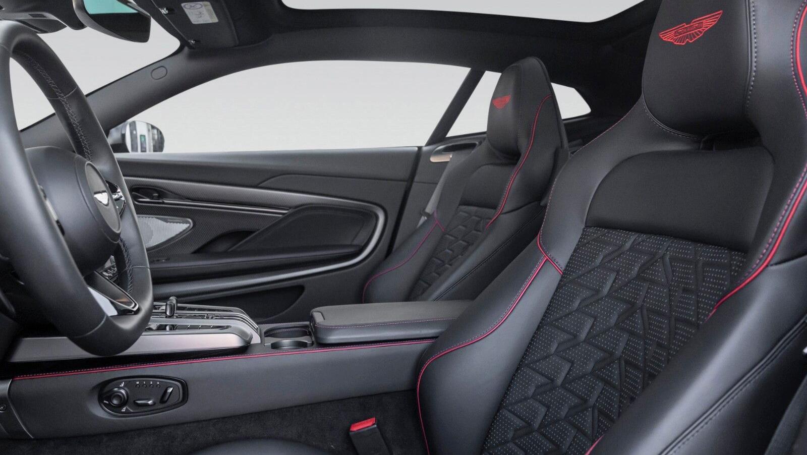 Vanquish | Full Satin Carbon | Titan Auspuff