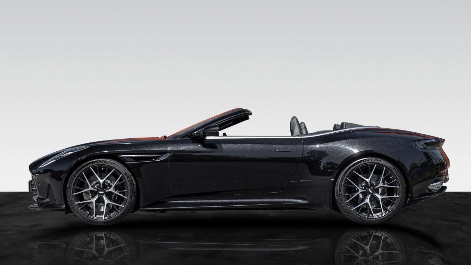 DB12 Volante | Onyx Black | Duotone Interieur