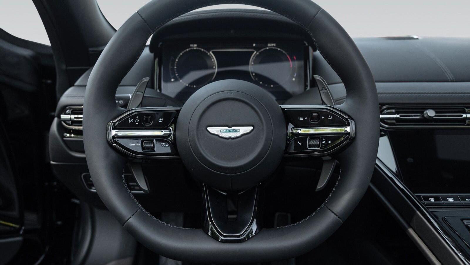 DB12 Volante | Onyx Black | Duotone Interieur