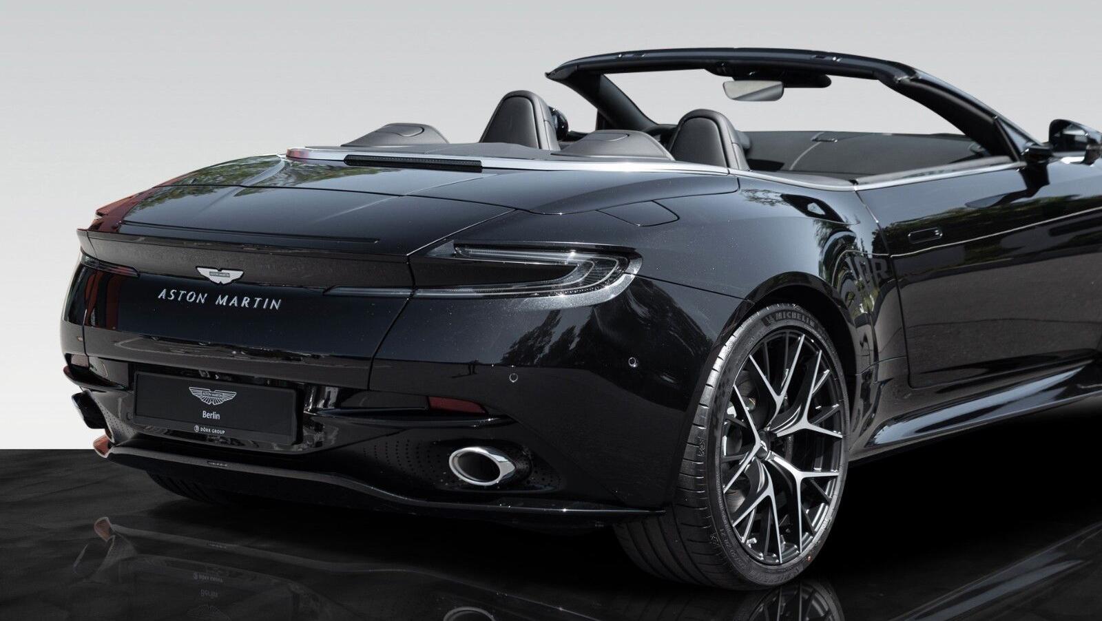DB12 Volante | Onyx Black | Duotone Interieur
