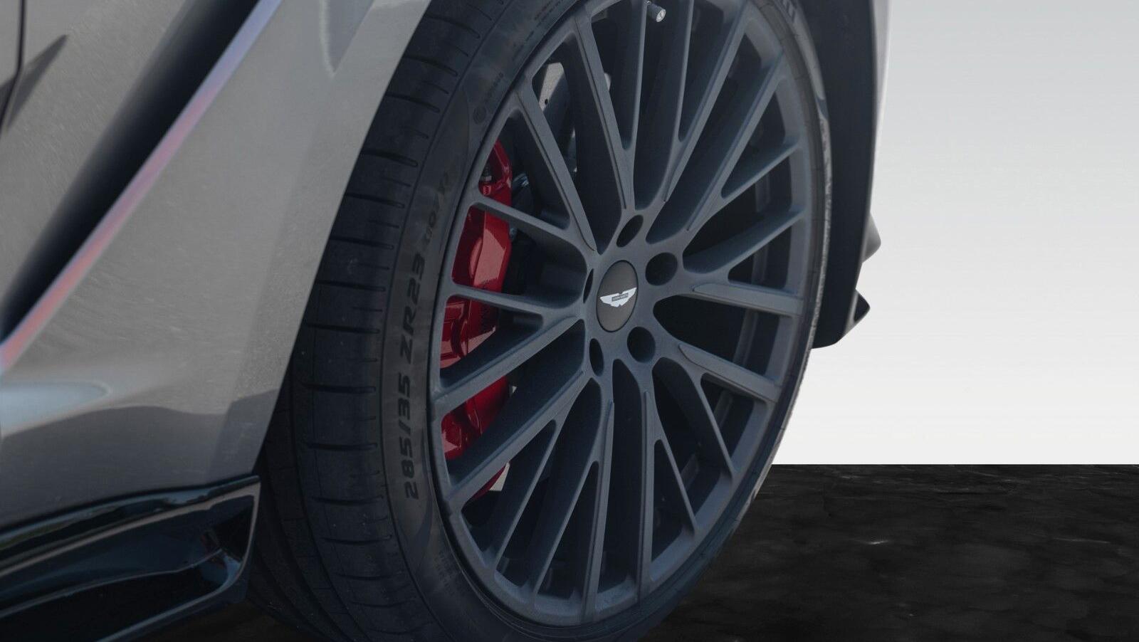 DBX707 | Bowers& Wlkins |  Carbon Exterior Pack