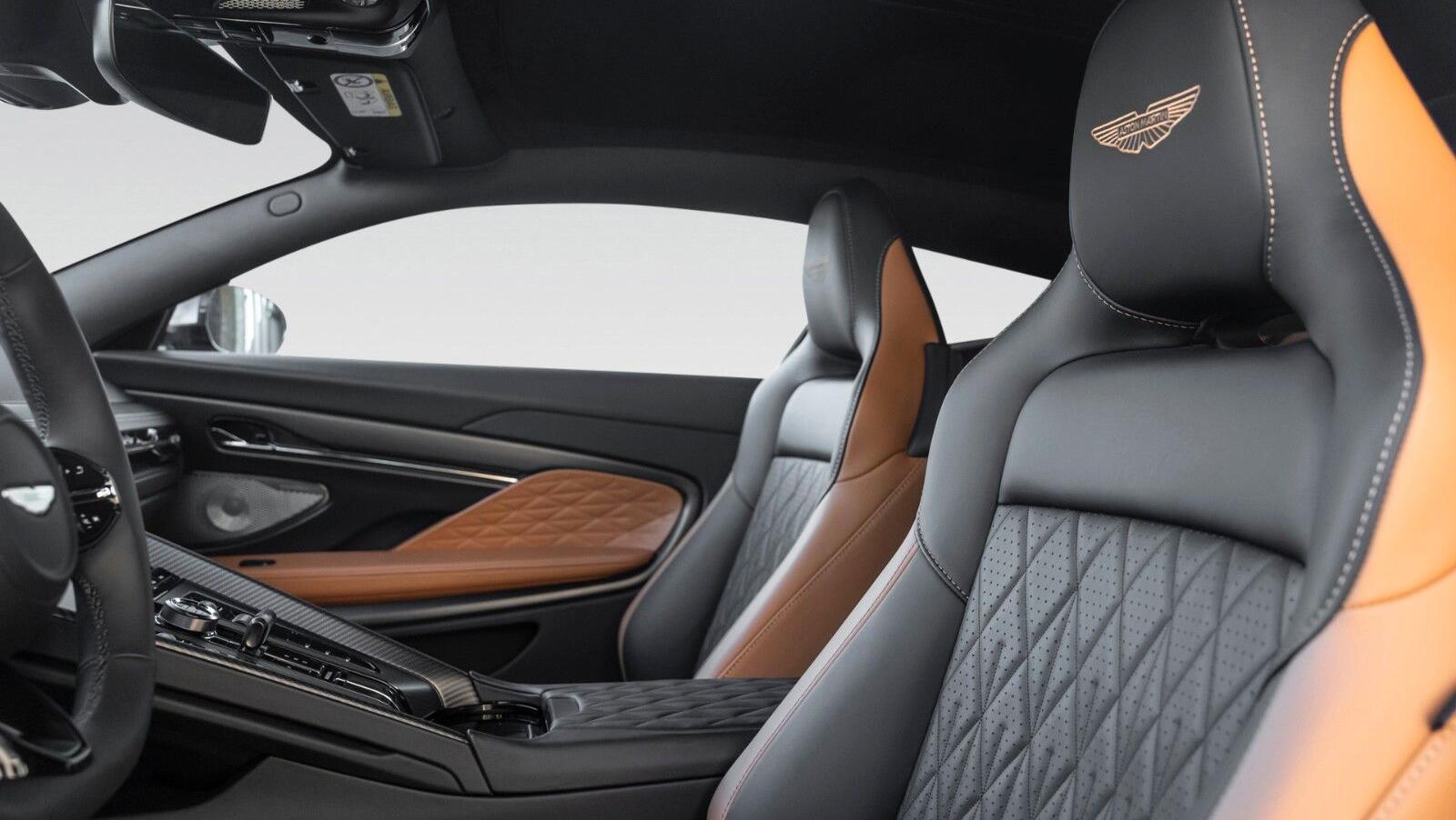 DB12 | Bowers & Wilkins | Int. Carbon