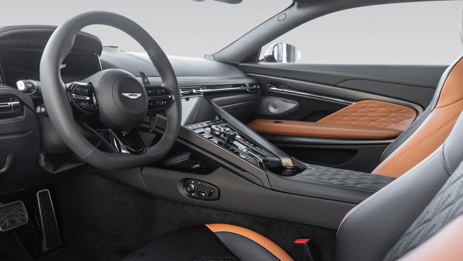 DB12 | Bowers & Wilkins | Int. Carbon