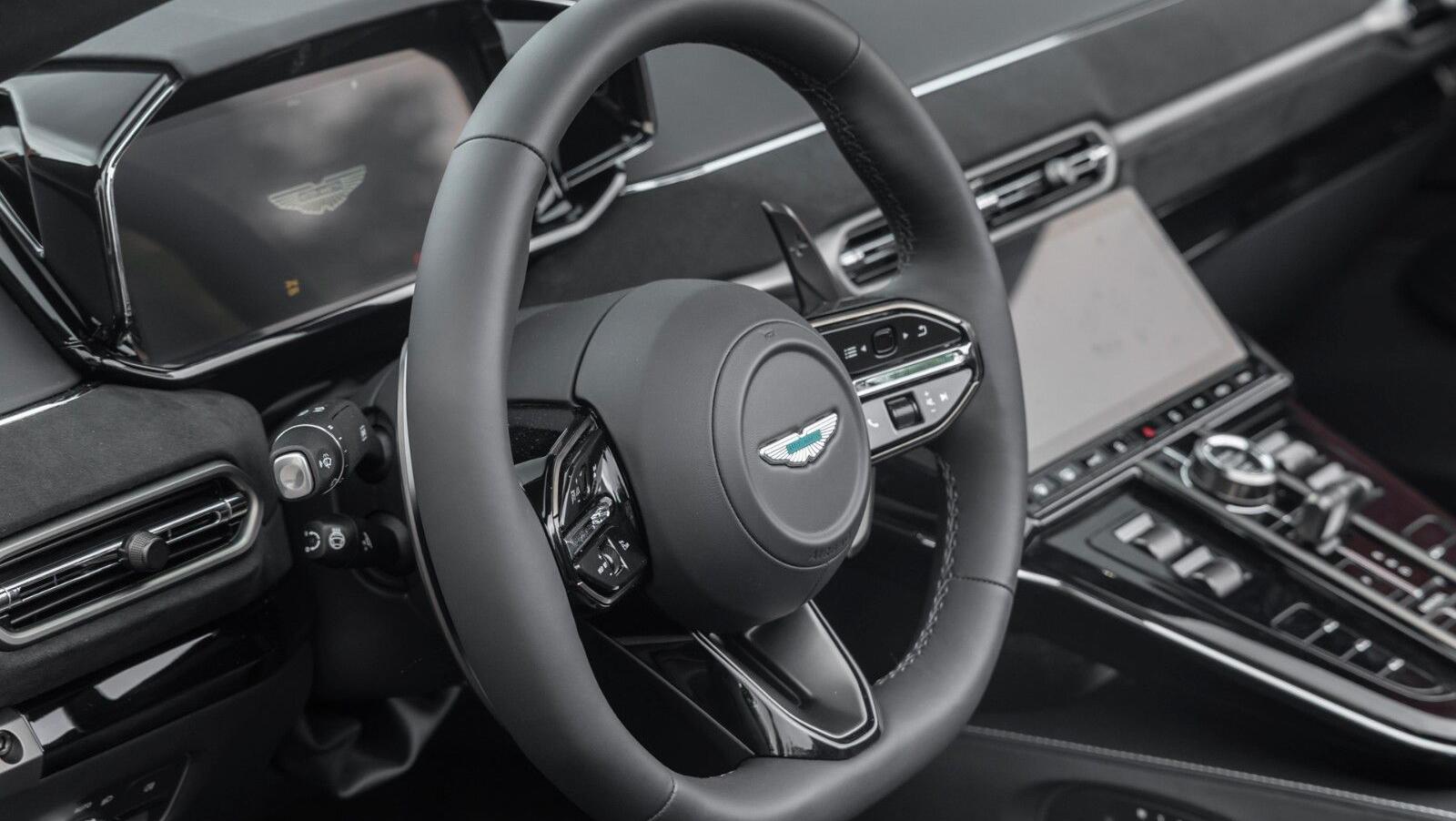 Vantage Roadster MY26 | Titanium Grey