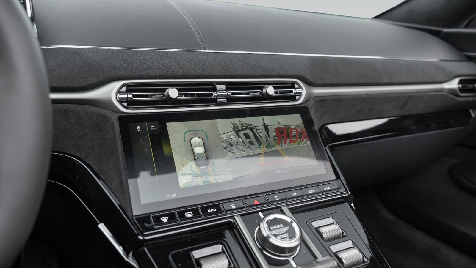 Vantage Roadster MY26 | Titanium Grey